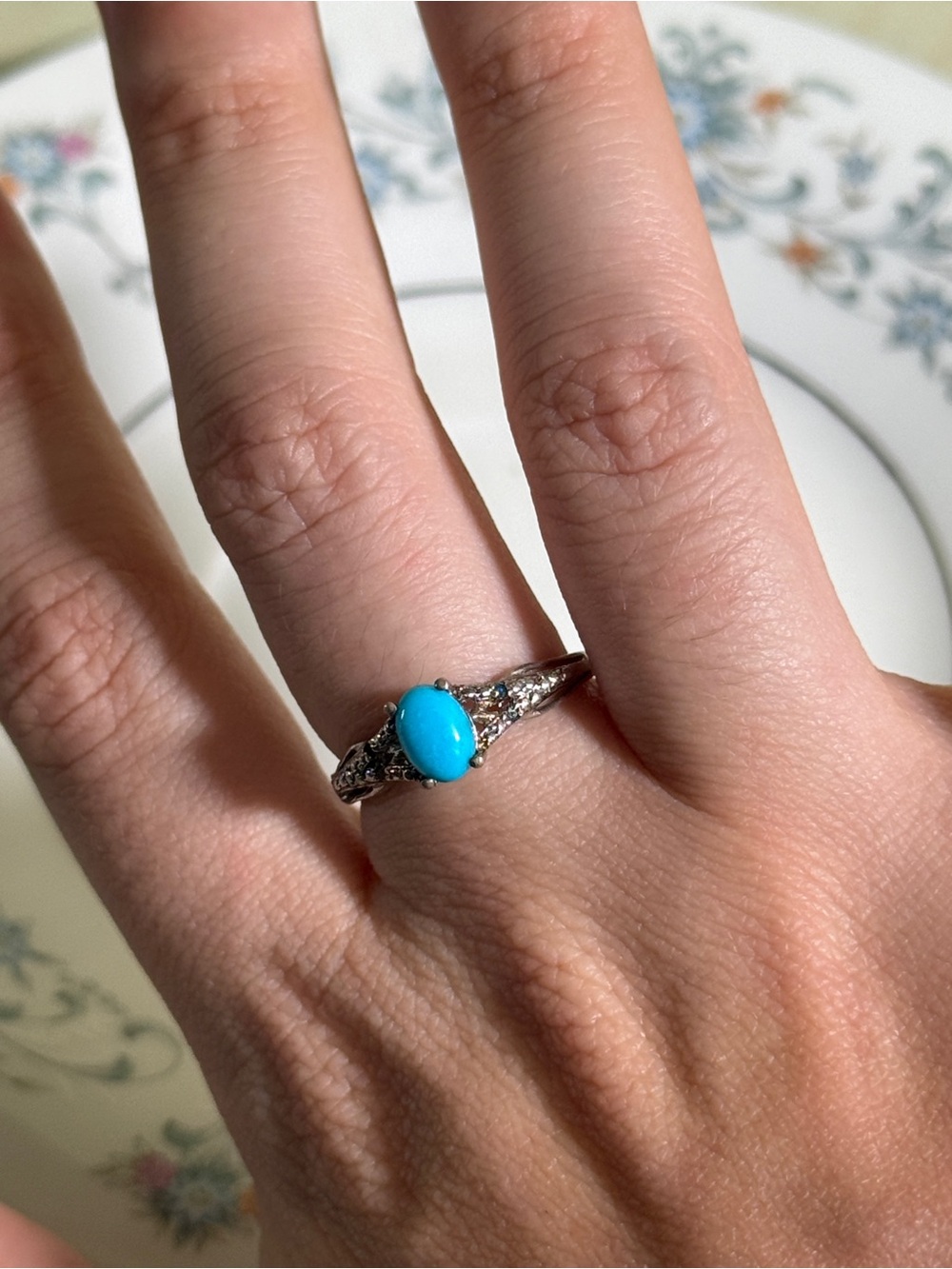 Vintage sleeping beauty turquoise ring with blue diamond accents size 7 925 band